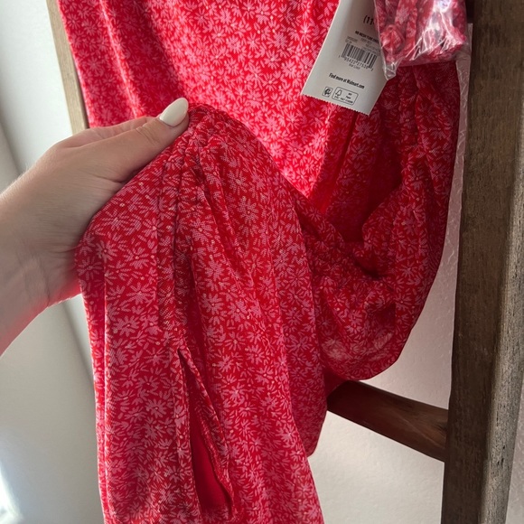 Red Floral Ruched Skirt - Picture 4 of 6